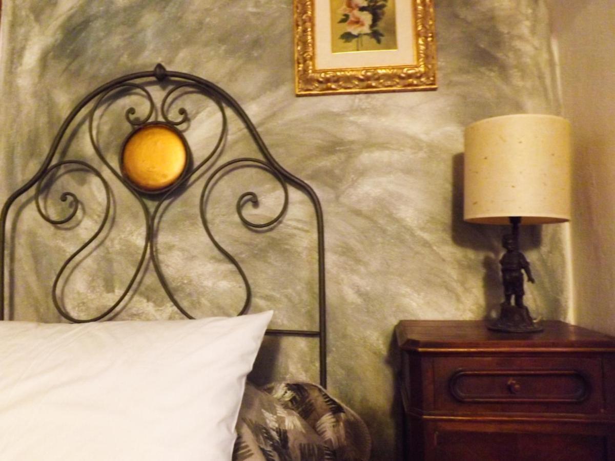 Bed and Breakfast Bed&Breakfast Le Civette San Damiano al Colle Exterior foto